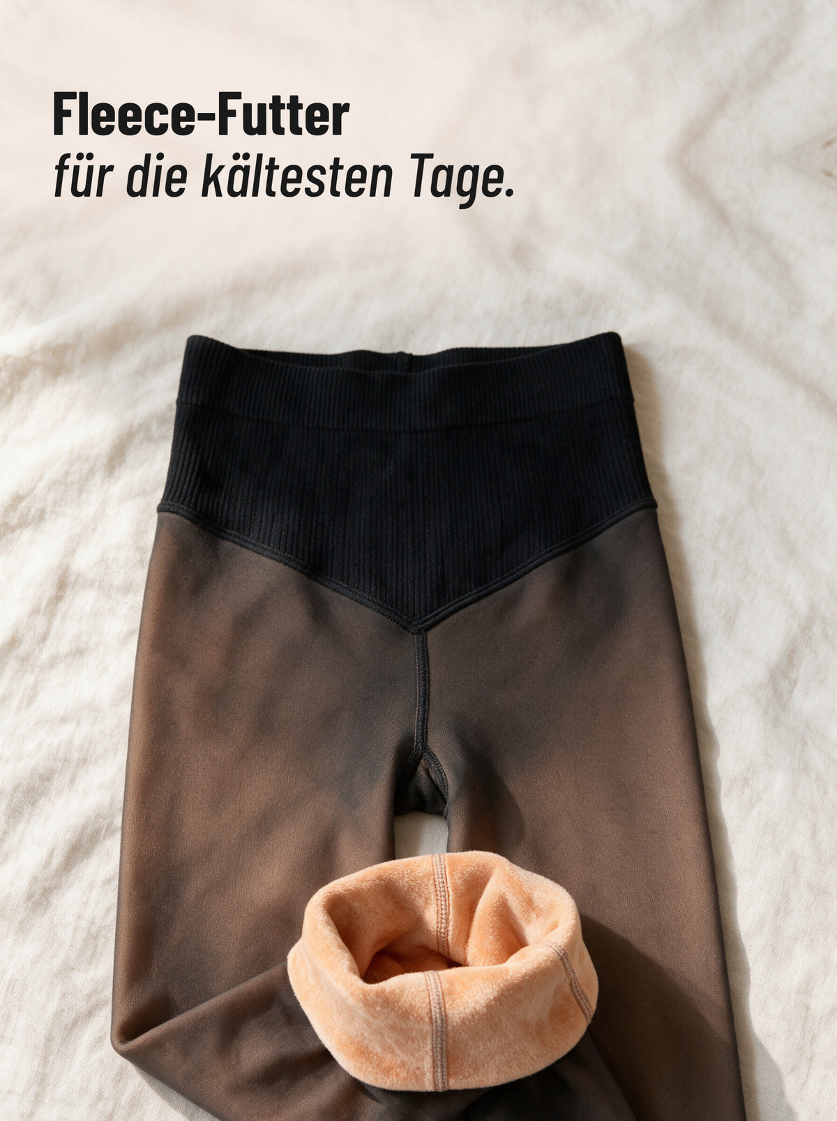 Pfirsichfarbenes Fleece-Futter innen, Bein umgeschlagen
